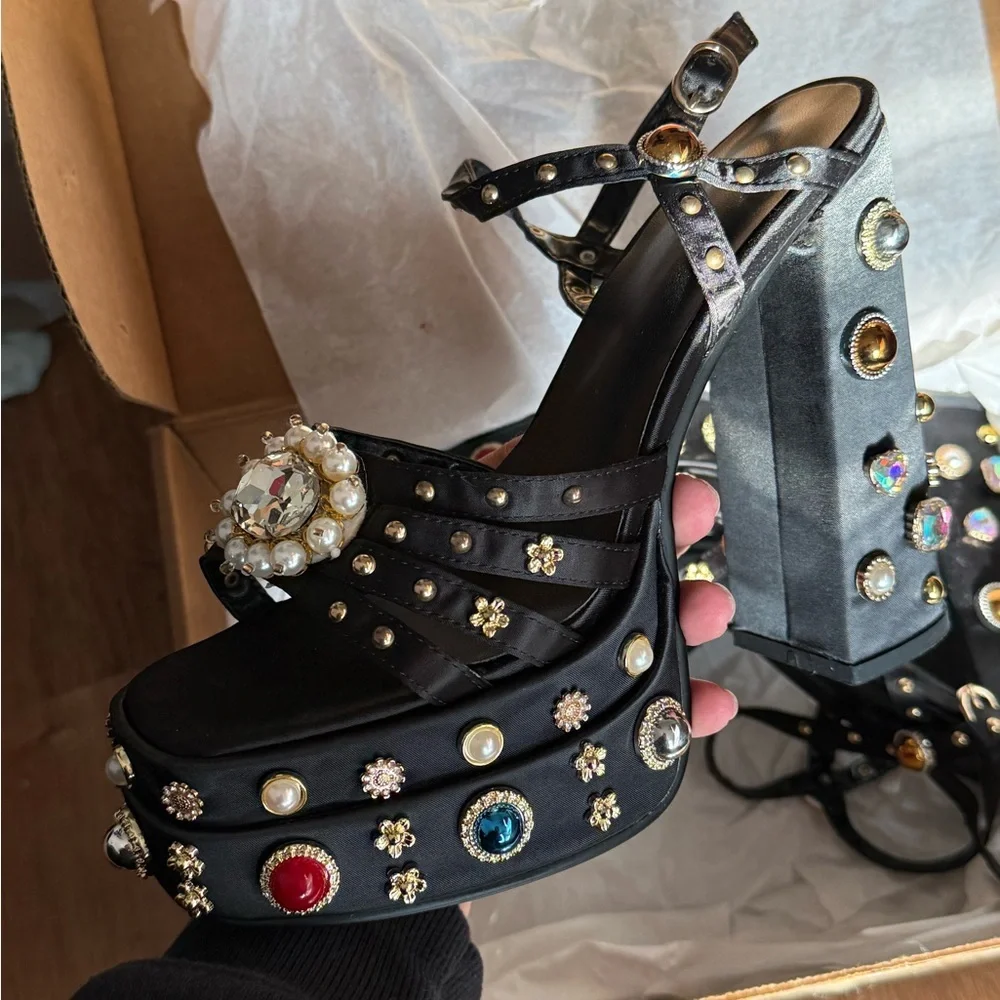 Embellished Black Platform Heels‎